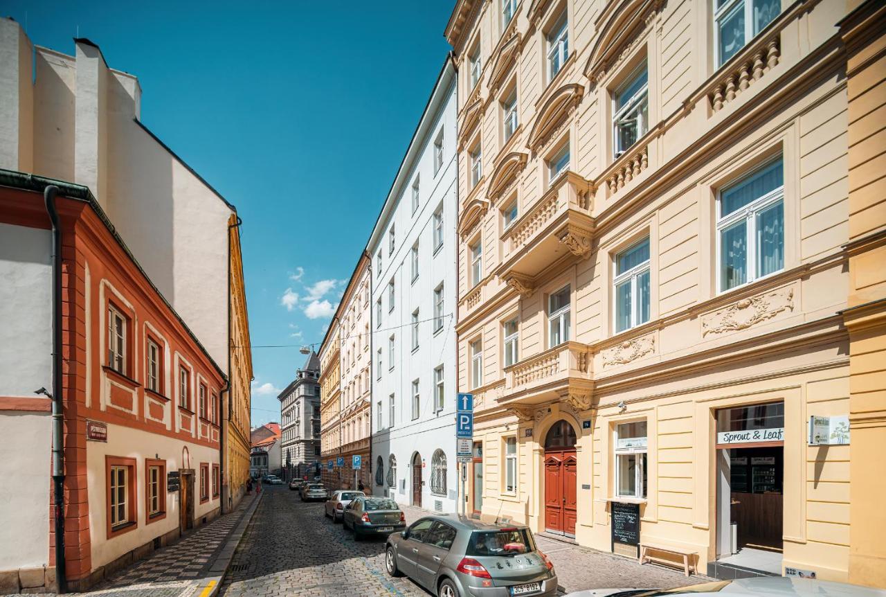 פראג Centrum Apartments Pstrossova מראה חיצוני תמונה