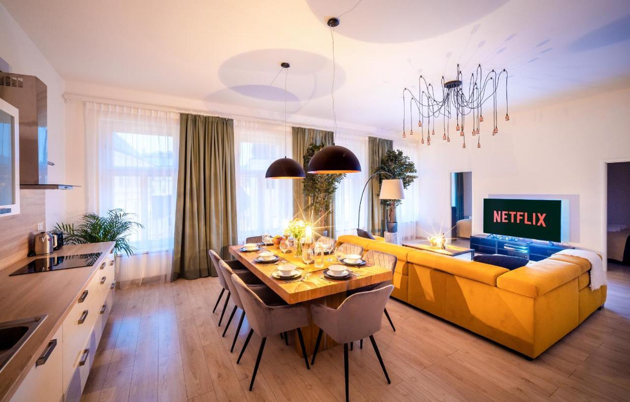 פראג Centrum Apartments Pstrossova מראה חיצוני תמונה