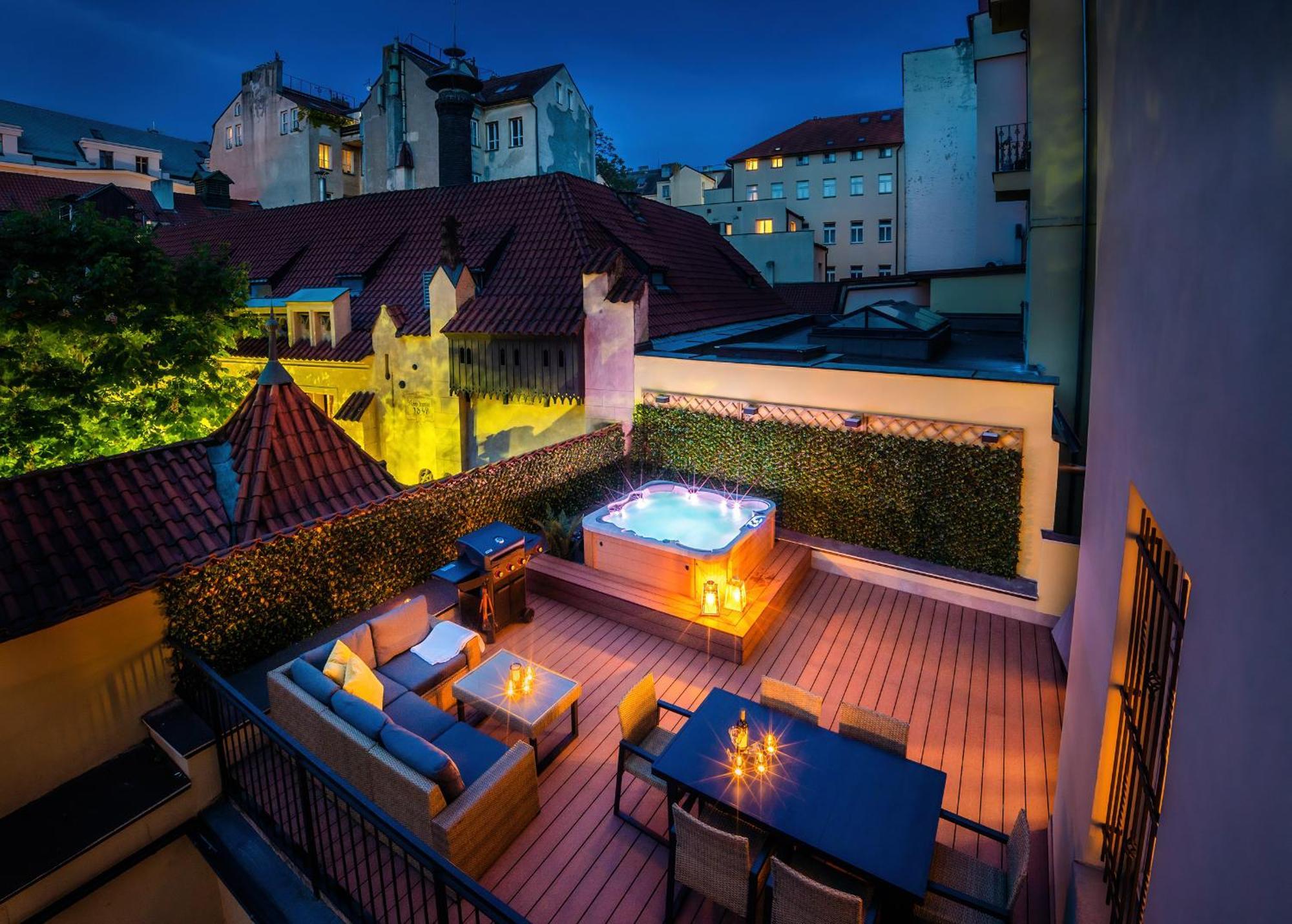 פראג Centrum Apartments Pstrossova מראה חיצוני תמונה